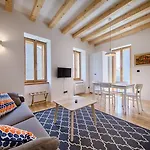 Glorija Apartman Komiža