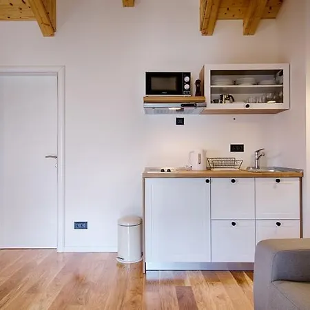 Apartment Glorija Komiža