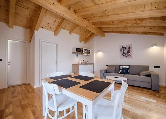 Apartment Glorija Komiža